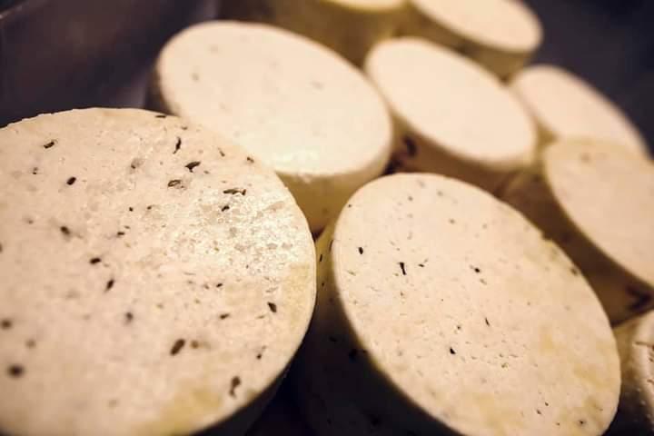 formaggi azienda agricola cabas simone