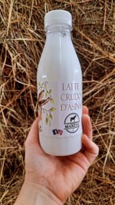 latte d'asina crudo