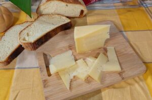 Pan e Formadi - Latteria friulano e pane a merenda